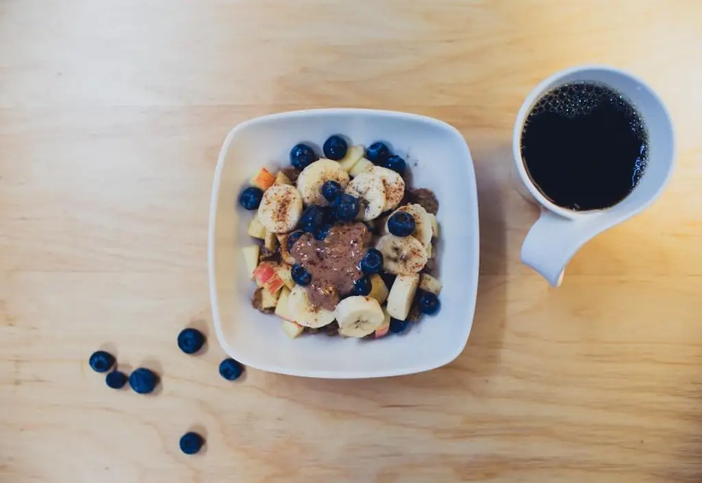 Weight loss in your 40s and the lunch at your desk